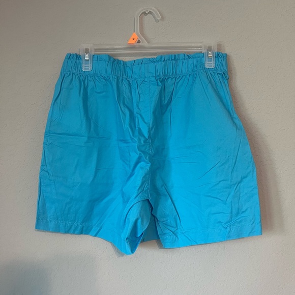 2 pairs of shorts - Picture 2 of 6